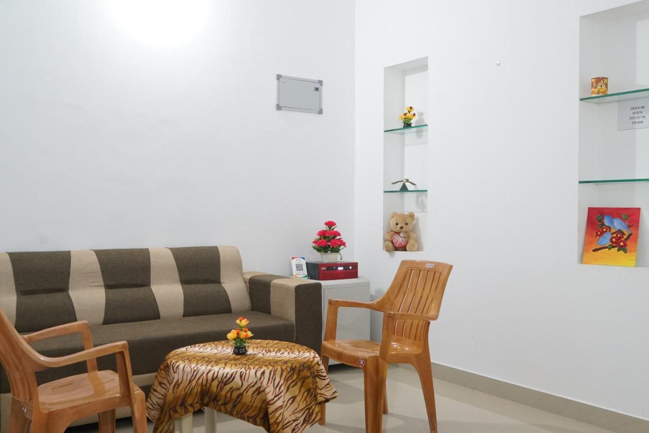 Pearl Inn Kottakkal Exterior foto